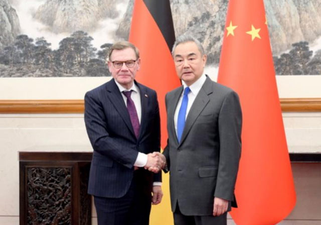 چینی وزیر خا رجہ